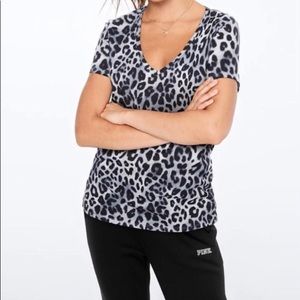 Leopard print PINK shirt